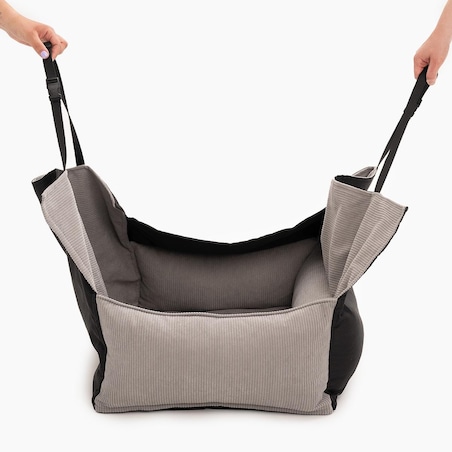 Fotelik do samochodu "Zrobiony na szaro"