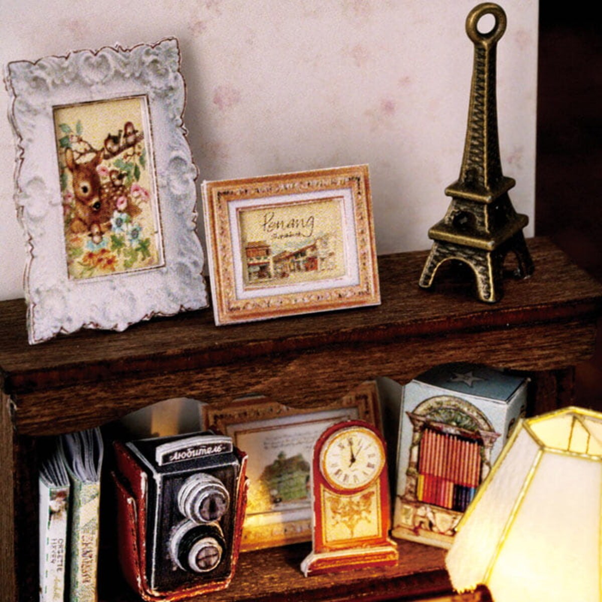 Miniaturowy domek - Francuskie studio