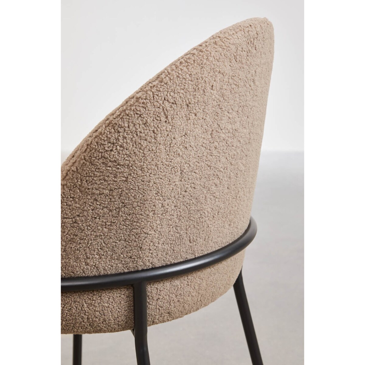 Krzesło na metalowej podstawie, boucleé, kawa z mlekiem, Grolet