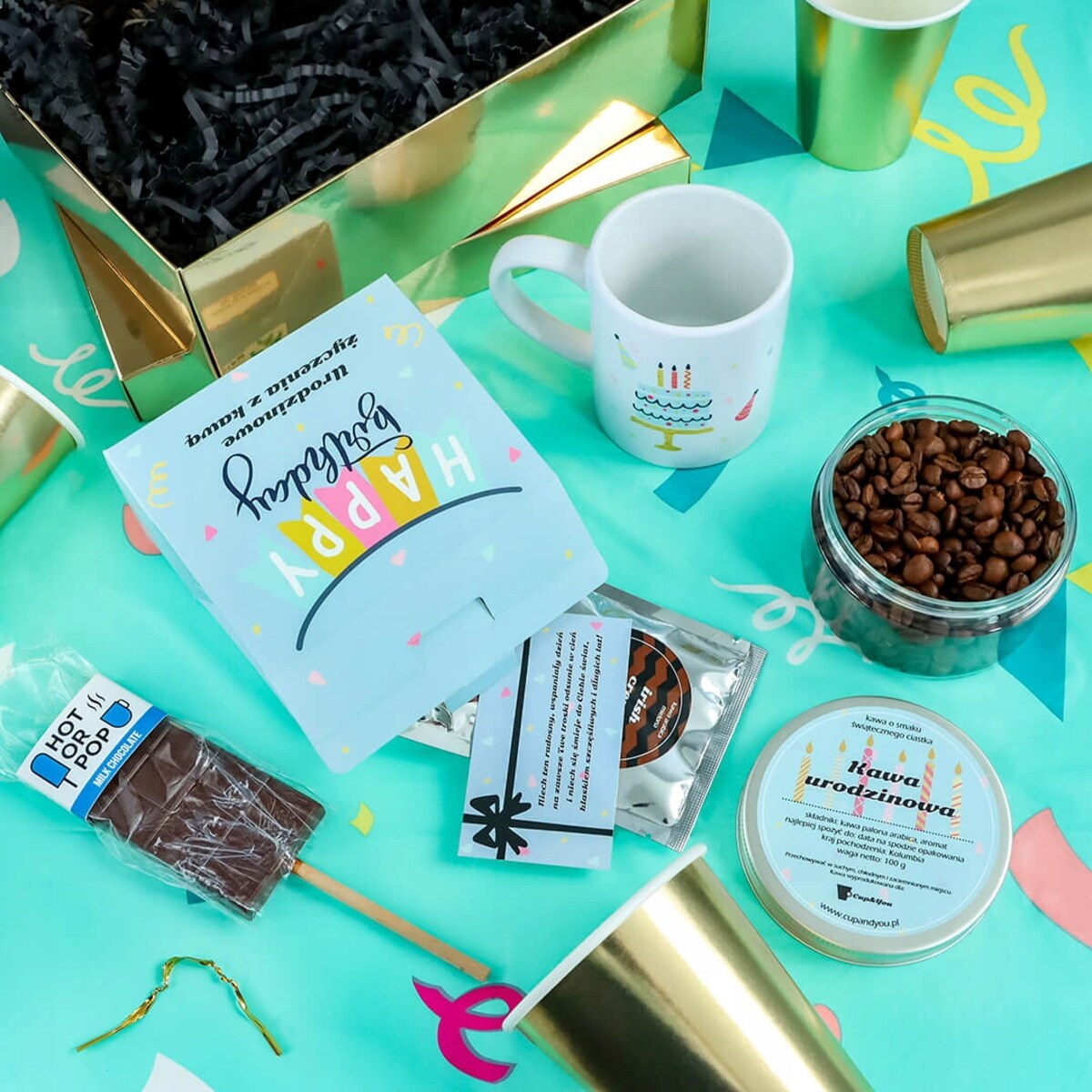 BOX PREZENTOWY URODZINOWY - ZESTAW KAW AROMATYZOWANYCH KUBEK CZEKOLADOWY LIZAK - PREZENT NA 20 30 40 50 60 URODZINY DLA KOBIETY FACETA MĘŻCZYZNY NIEJ NIEGO