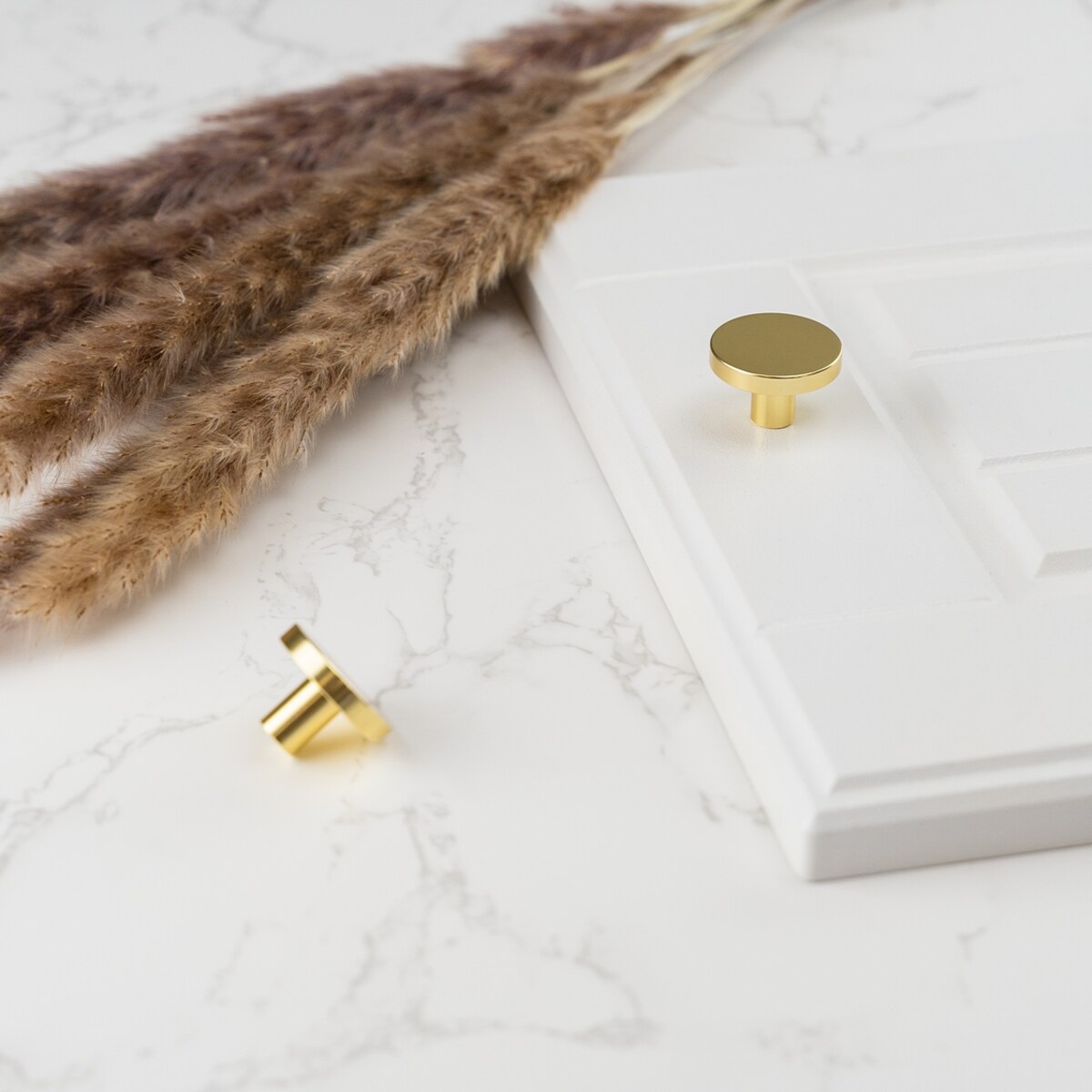 Gałka meblowa uchwyt do mebli złota klasyczna do szafek szuflad 30mm