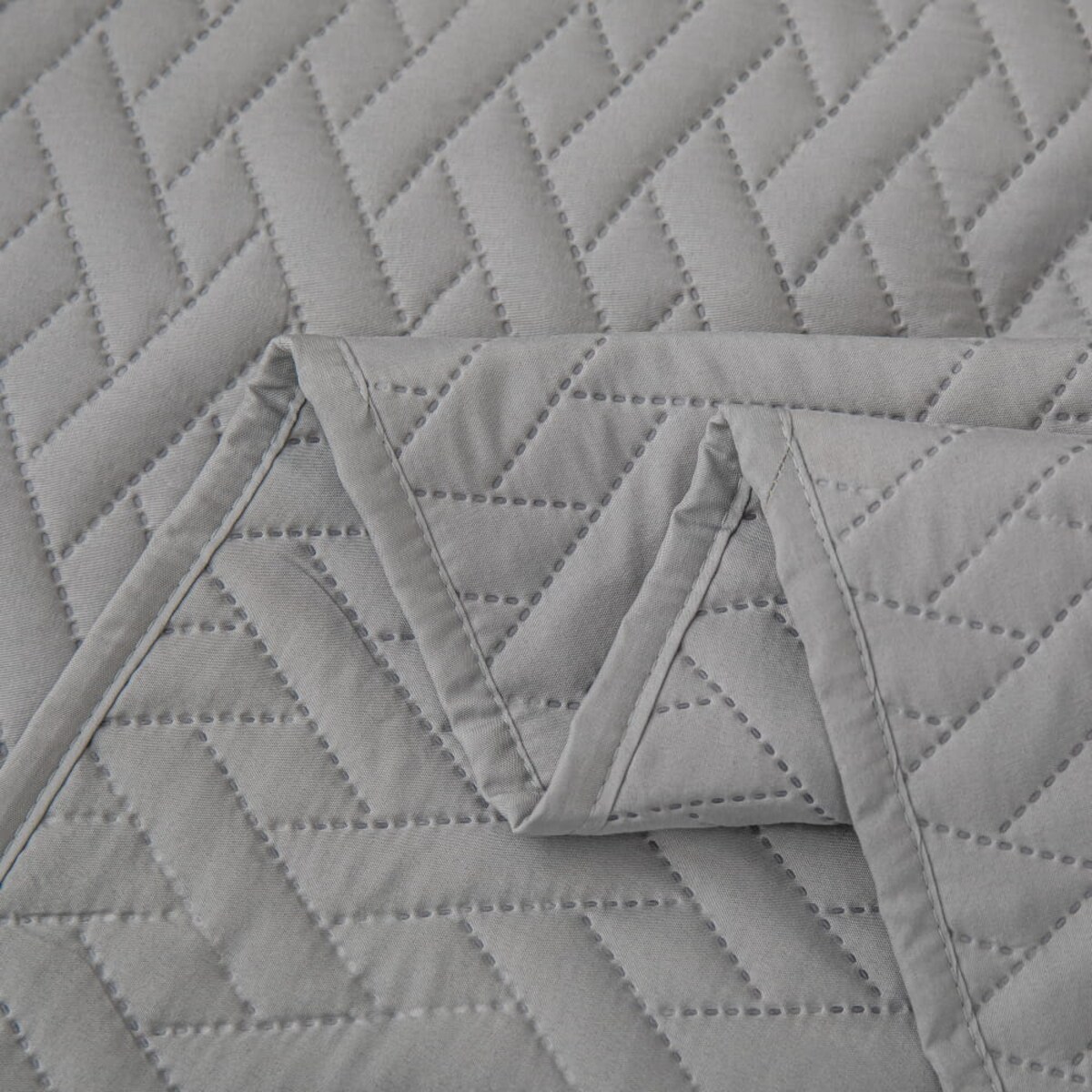 Szara Narzuta Pikowana na Łóżko 140 x 200 Dash