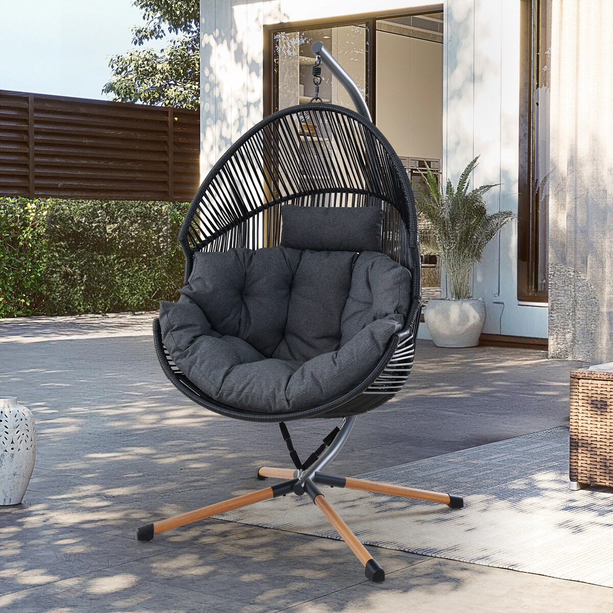 FOTEL WISZĄCY HOLAND KOKON CZARNY