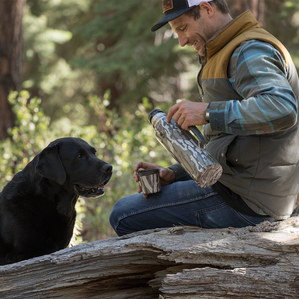 Termos LEGENDARY CLASSIC - BOTTOMLAND 1L / Stanley
