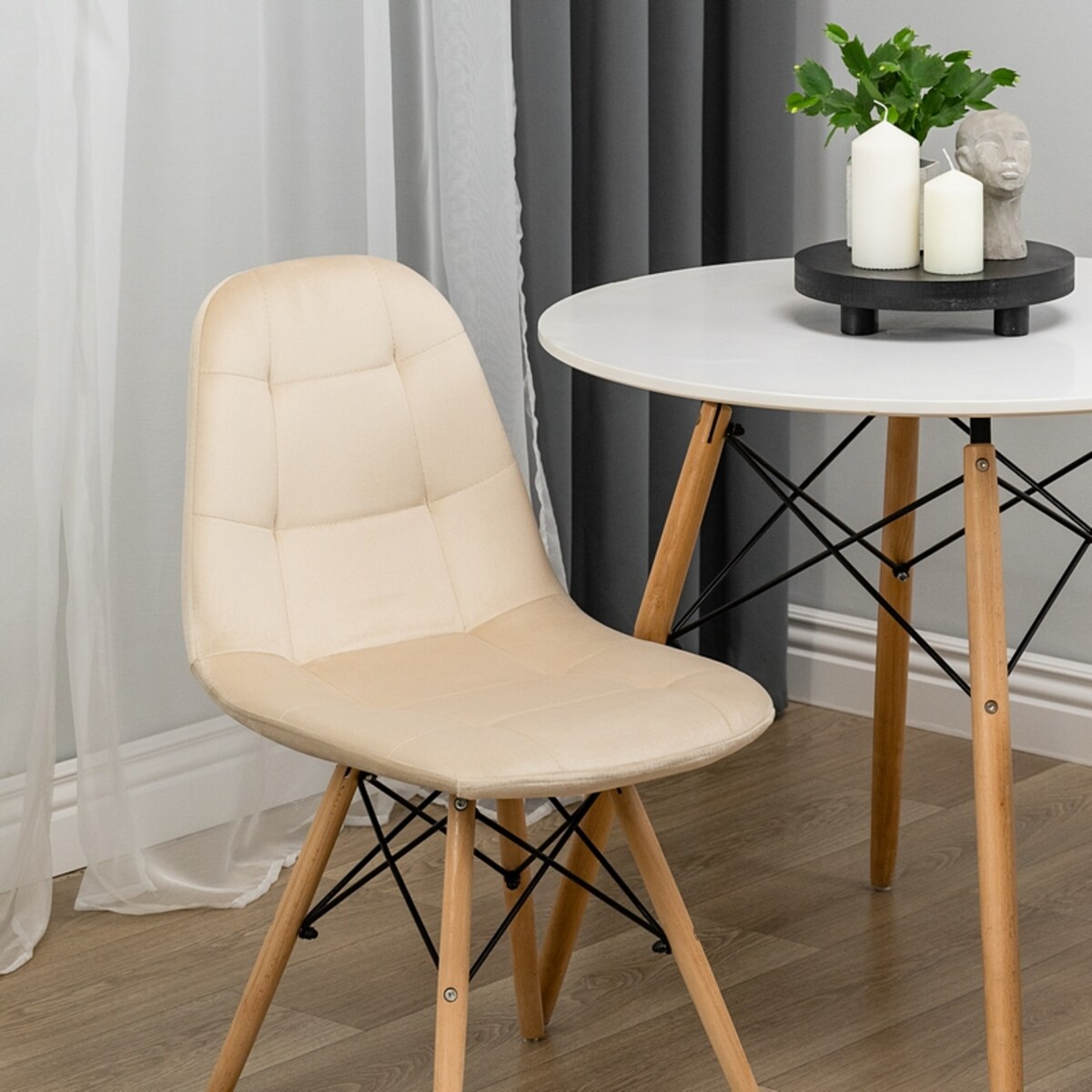 Krzesło tapicerowane do salonu welurowe skandynawskie beżowe