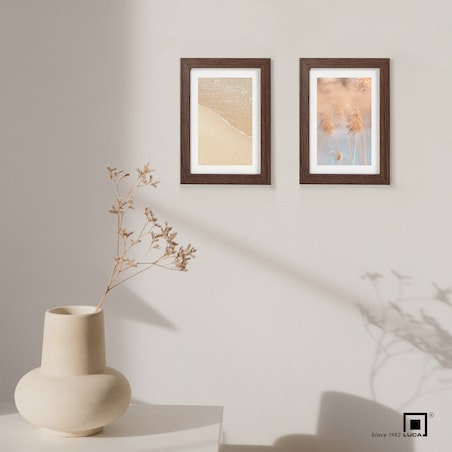 Brązowa ciemna ramka na zdjęcia 10x15 cm rama MDF z plexi wisząca stojąca klasyczna ramka