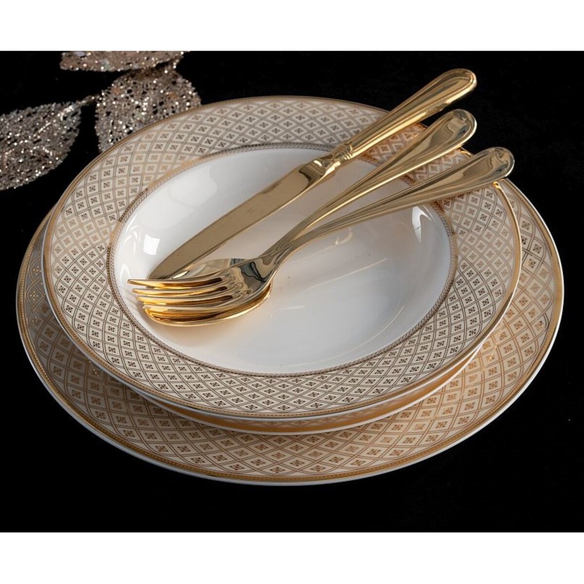 VILLA ITALIA Serwis obiadowy porcelanowy na 12 osób z wazą VERONICA