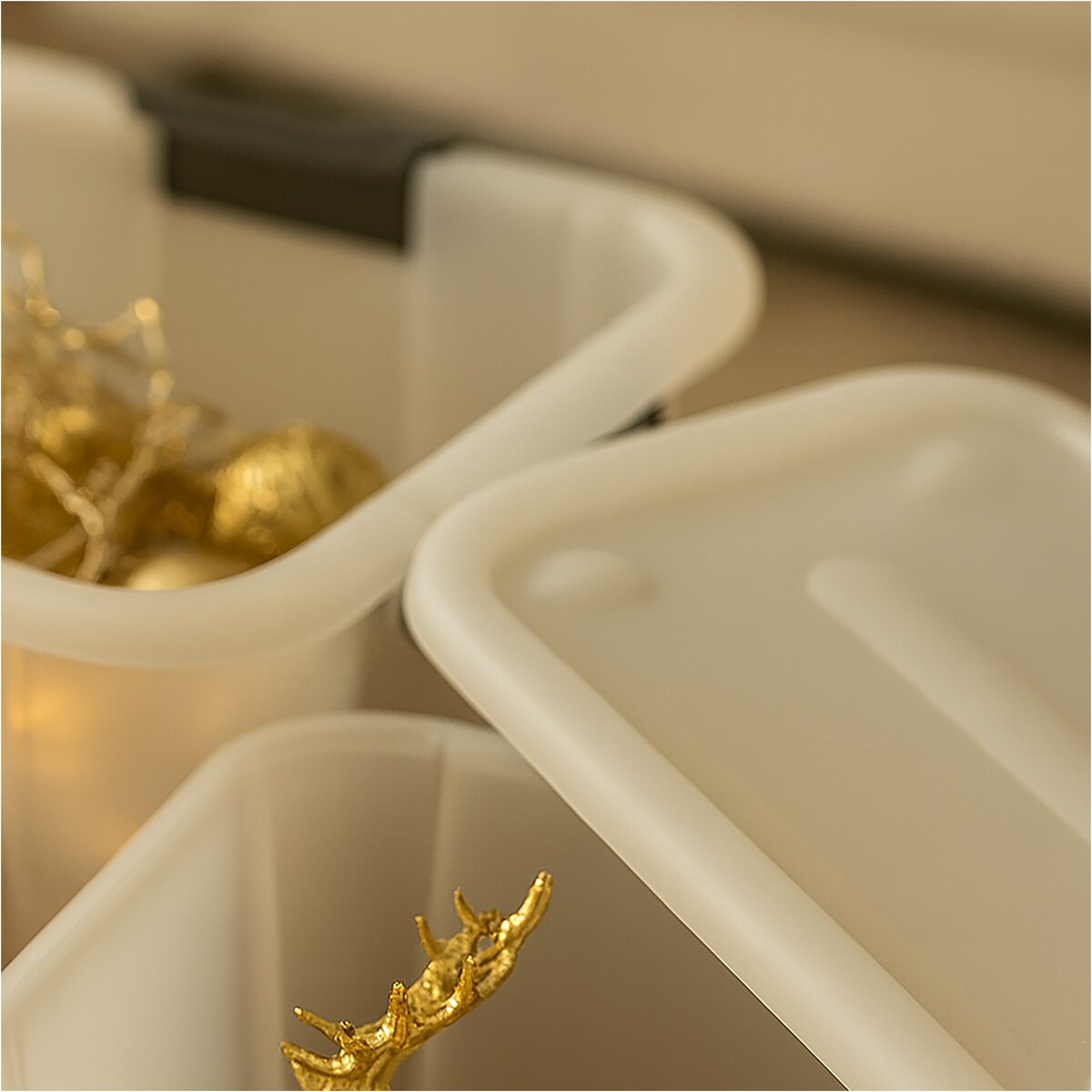 Pojemnik Plastikowy Pudełko 3.6 L Plastikowe Zamykany Z Pokrywką Pudło Box Do Przechowywania Na Zabawki Biżuterię Ubrania