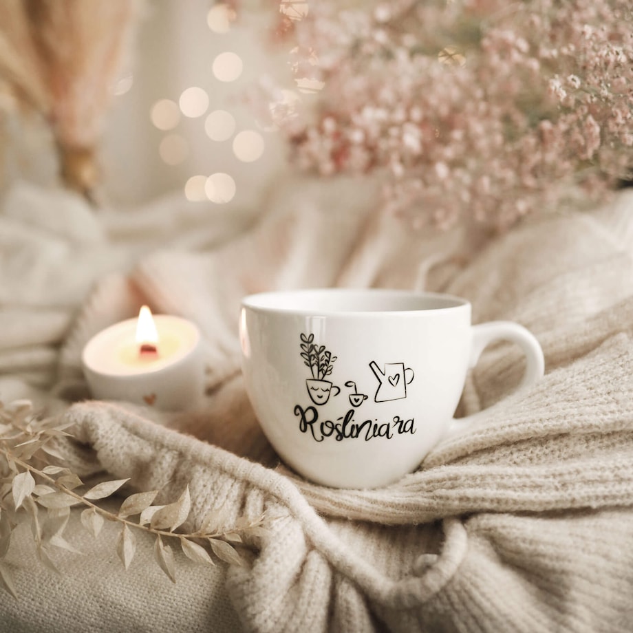 Biały kubek porcelanowy 500 ml - napis Rośliniara dla miłośniczki roślin na urodziny