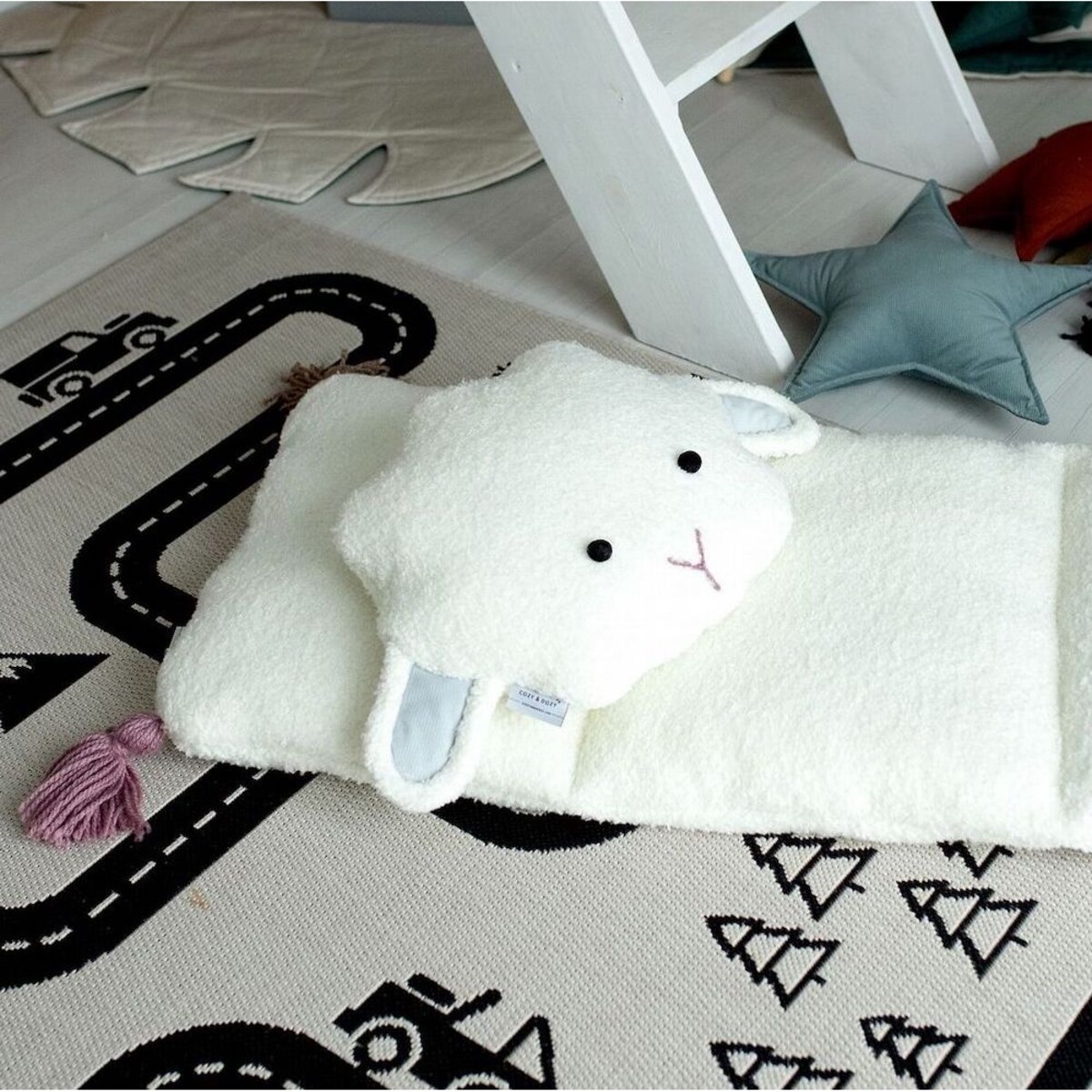 Poduszka Sheep, przytulanka owieczka