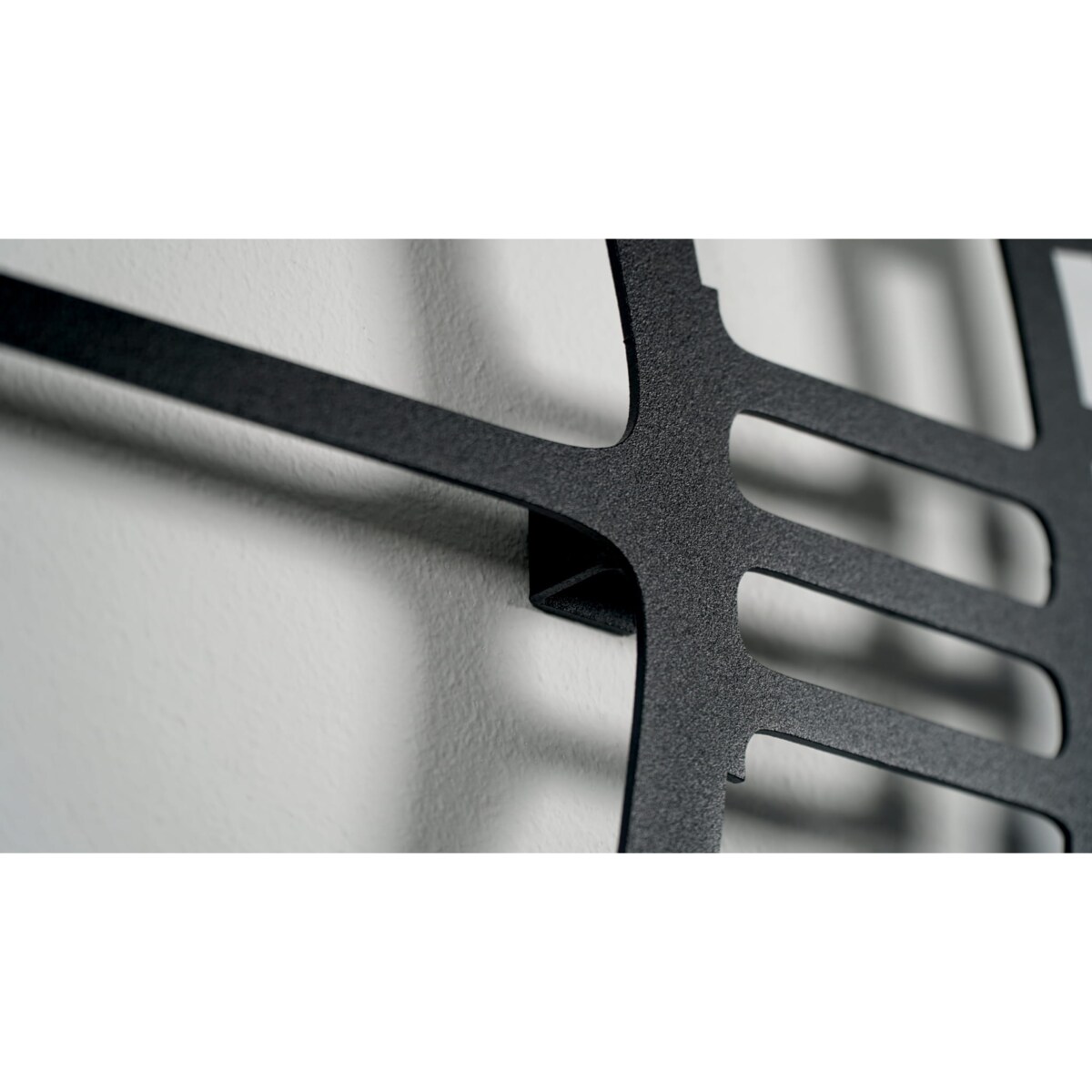 Duży metalowy zegar ścienny czarny 80cm