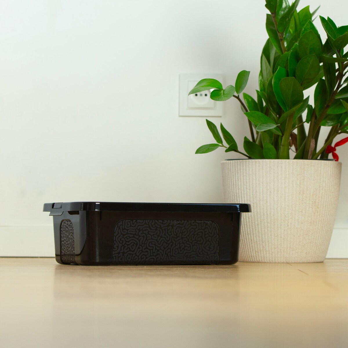 Pojemnik Plastikowy Z Pokrywą Zamykany Pudełko Box Czarny 4,5 L