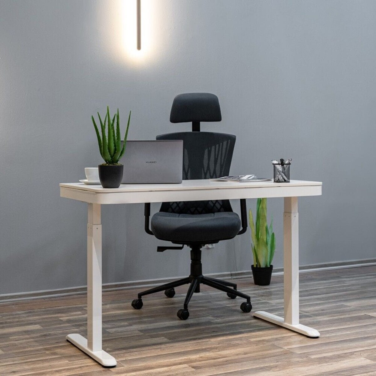 FOTEL BIUROWY ERGONOMICZNY AVERY CZARNY