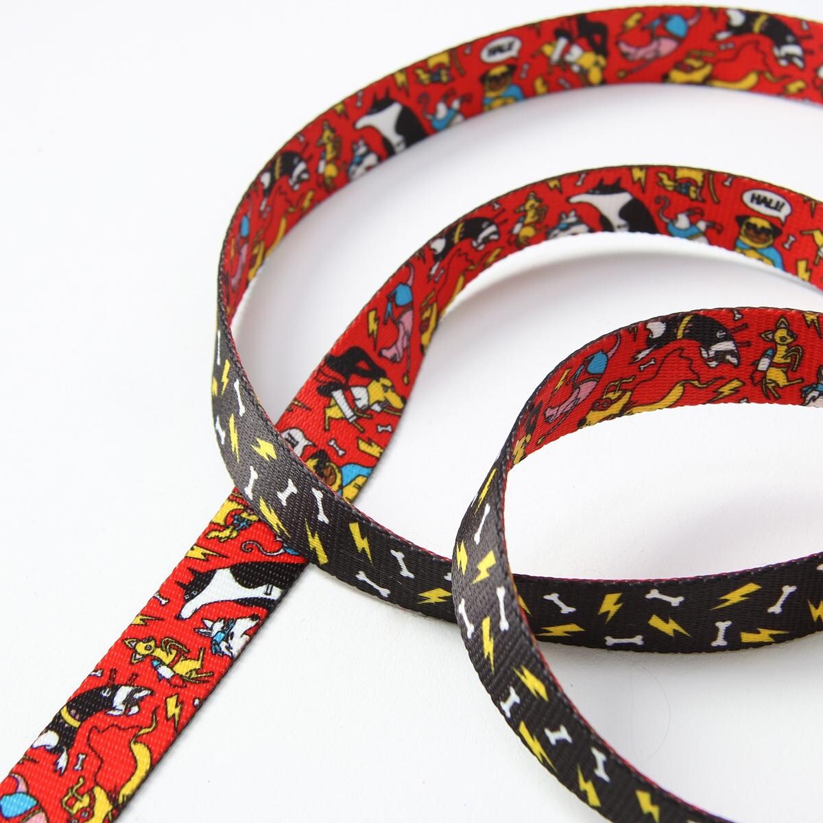 Obroża dla psa lub kota "Pies, który lata najlepsze ma za sobą" - Szerokość taśmy: 25mm, Rozmiar: S