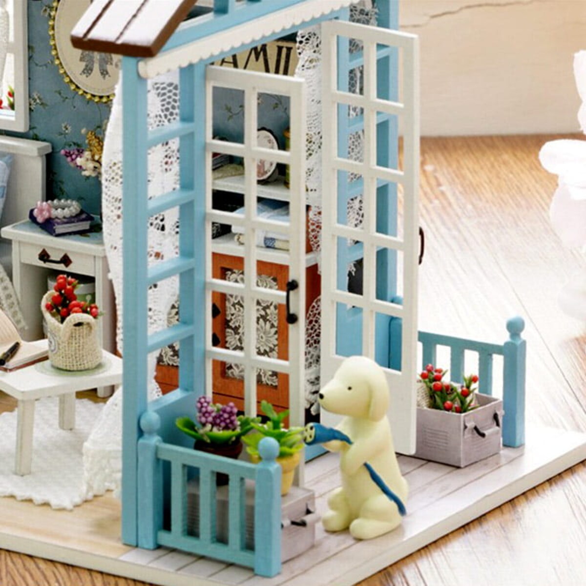 Miniaturowy domek - Leśniczówka w Bieszczadach