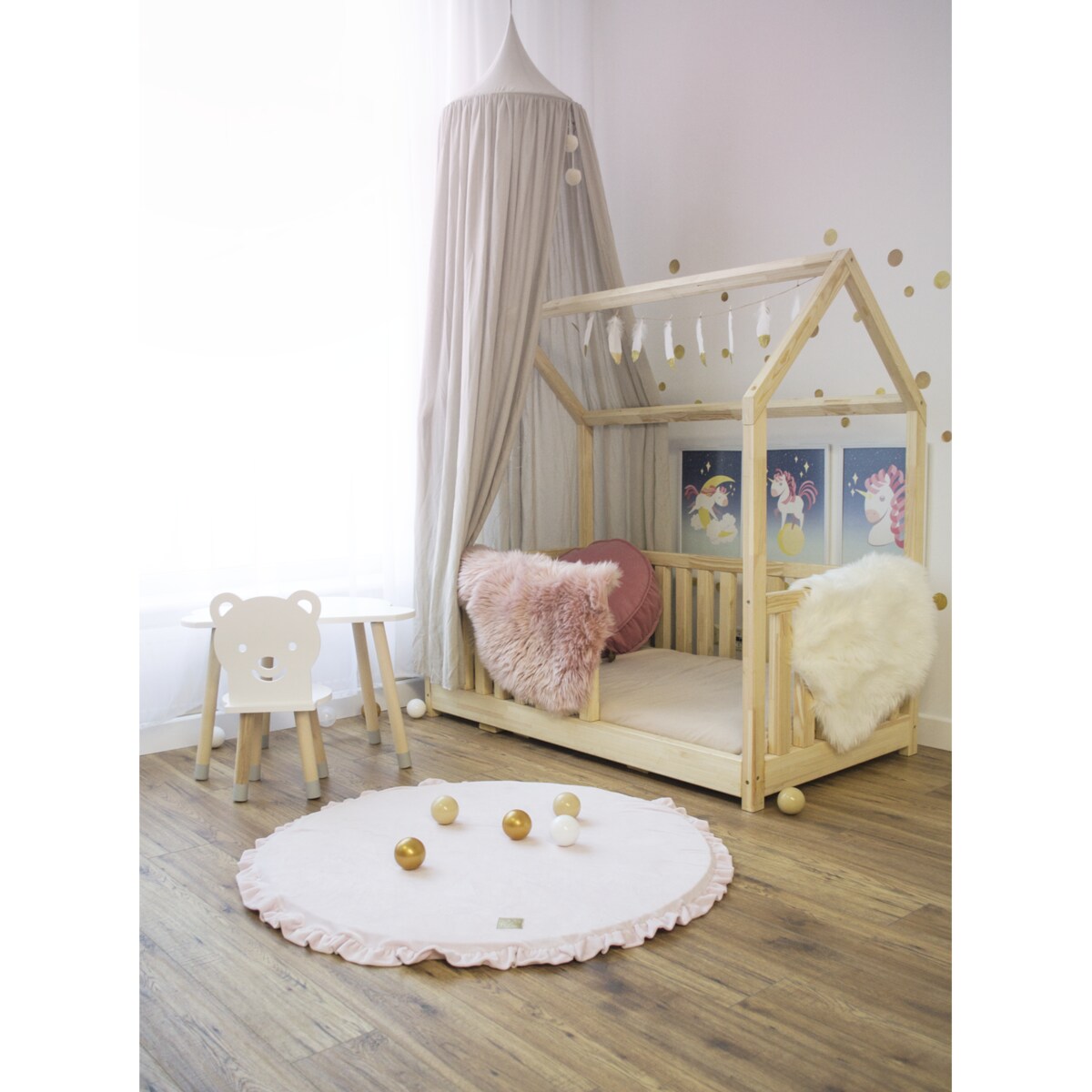 Mata Okrągła z Falbanką 100x100cm dla Dzieci, Welurowa, Jasnoróżowa