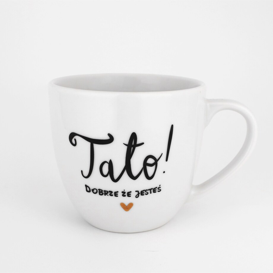 Biały kubek porcelanowy 300 ml - napis tato dobrze, że jesteś z motywem złotego serca na dzień ojca dla taty