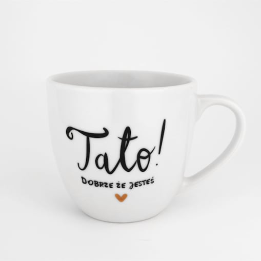 Biały kubek porcelanowy 300 ml - napis tato dobrze, że jesteś z motywem złotego serca na dzień ojca dla taty