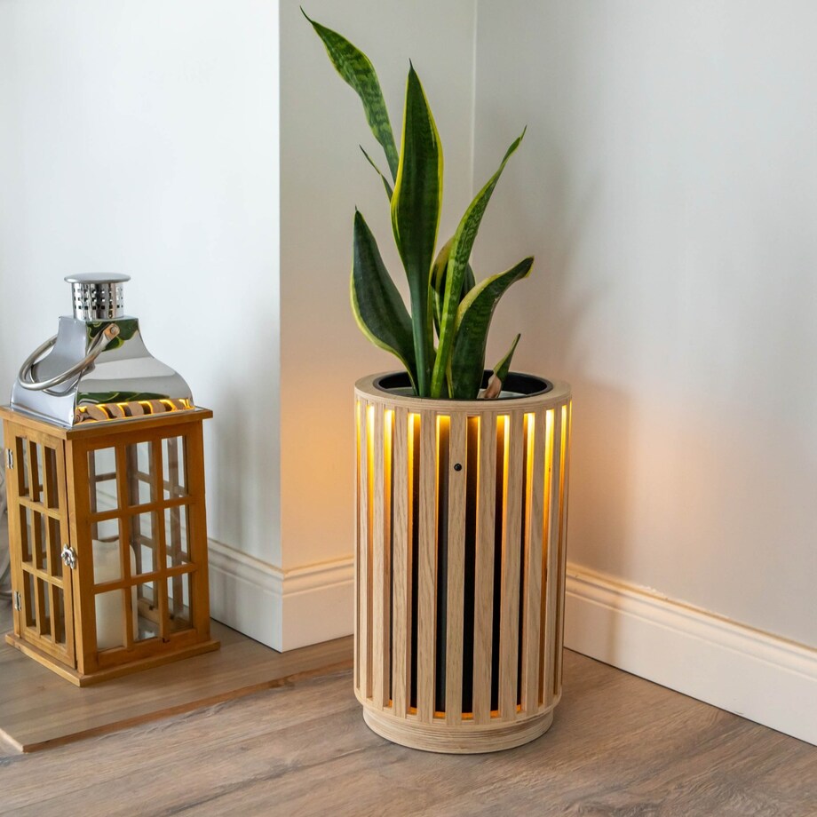 Dębowa donica z lameli DO1 25 x 38 LED