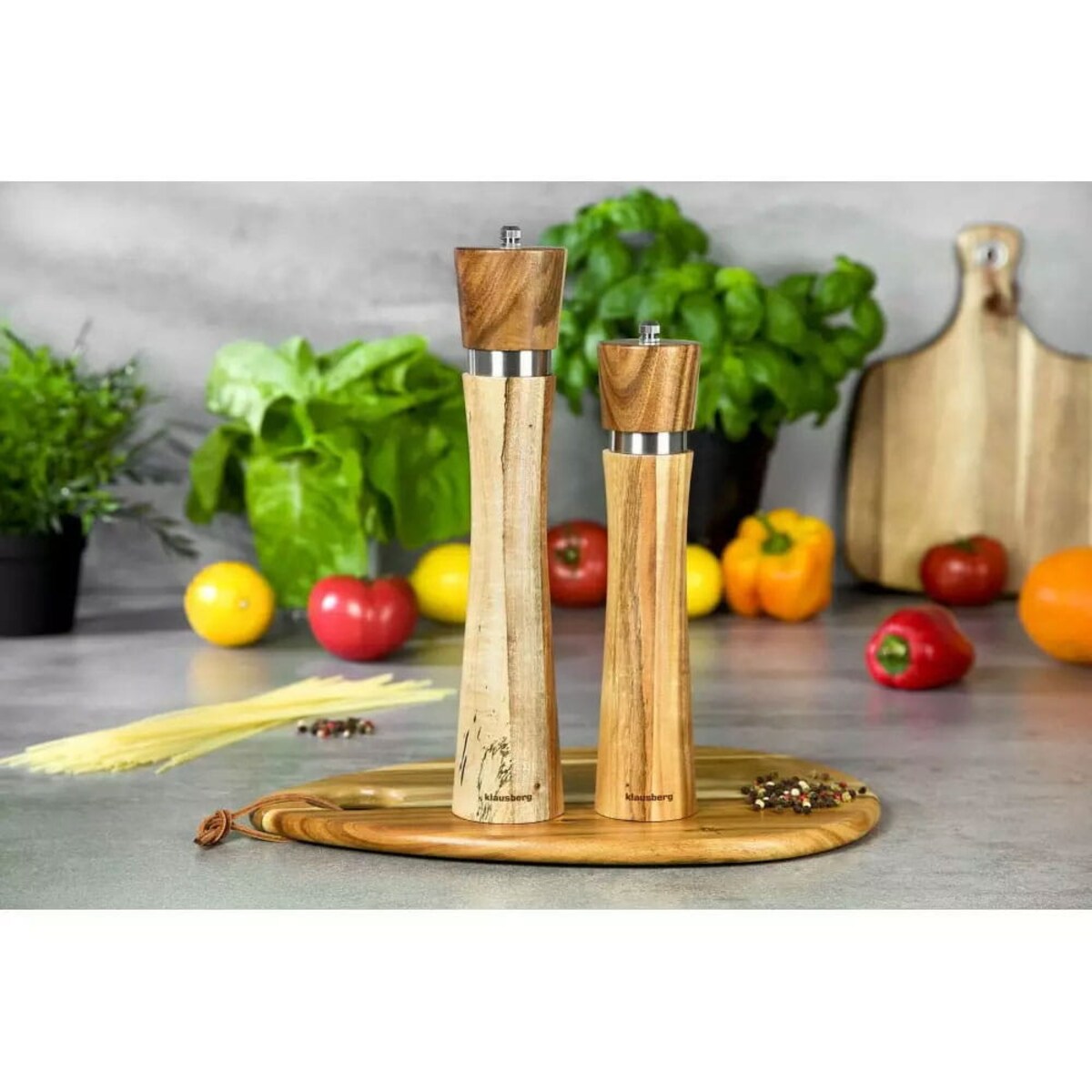 Młynek ręczny akacjowy do pieprzu 25cm KLAUSBERG