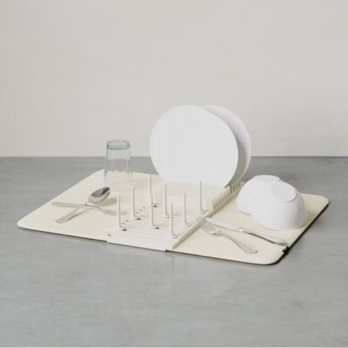 Mata do suszenia naczyń kremowa Udry Peg, 47 x 17 x 9 cm, Umbra