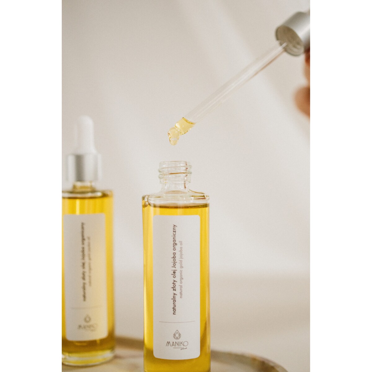 Naturalny złoty olej Jojoba organiczny