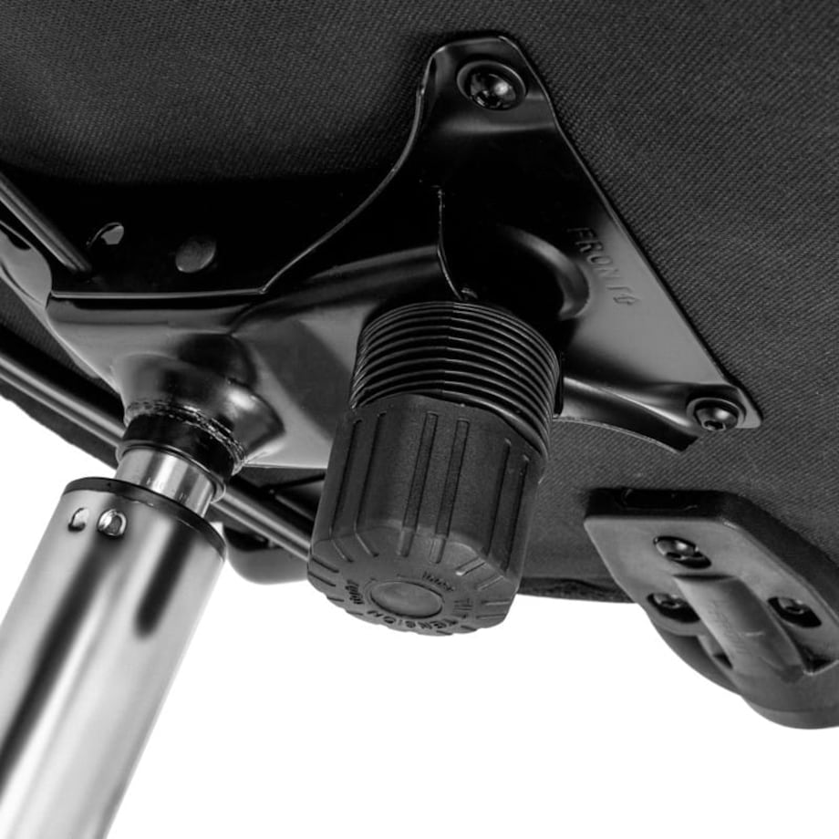 OBROTOWY FOTEL DO BIURKA Z SIATKÄ„ MESH W KOLORZE CZERWONYM