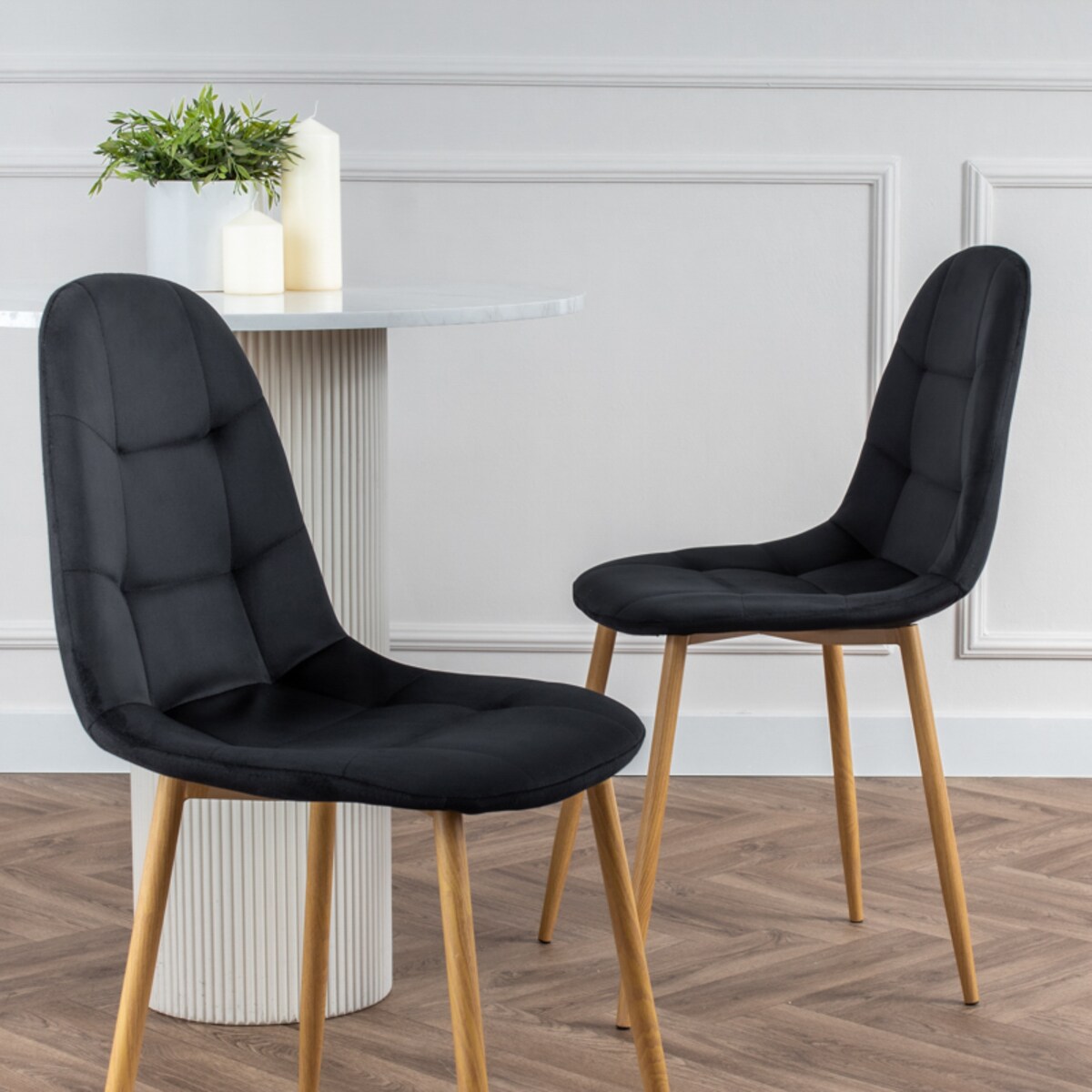 Krzesło tapicerowane czarne welurowe pikowane do salonu jadalni