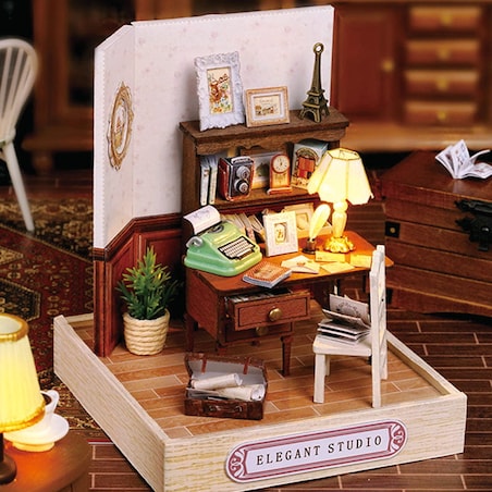 Miniaturowy domek - Francuskie studio