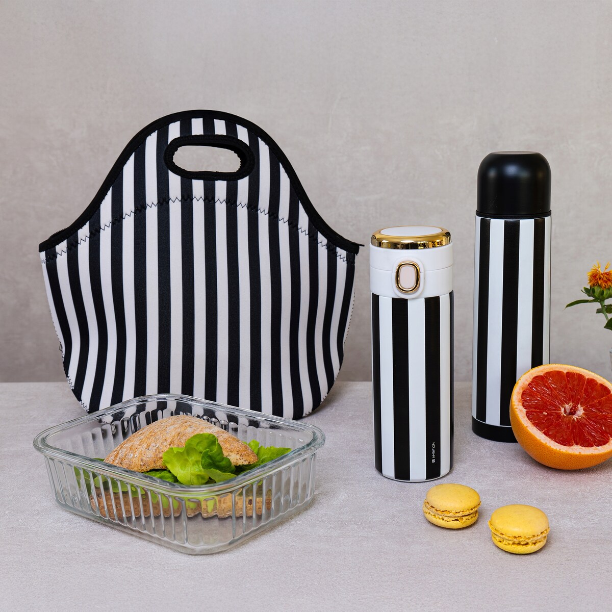 ELEGANCKI KUBEK TERMICZNY 350 ml na herbatę kawę prezent w pasy