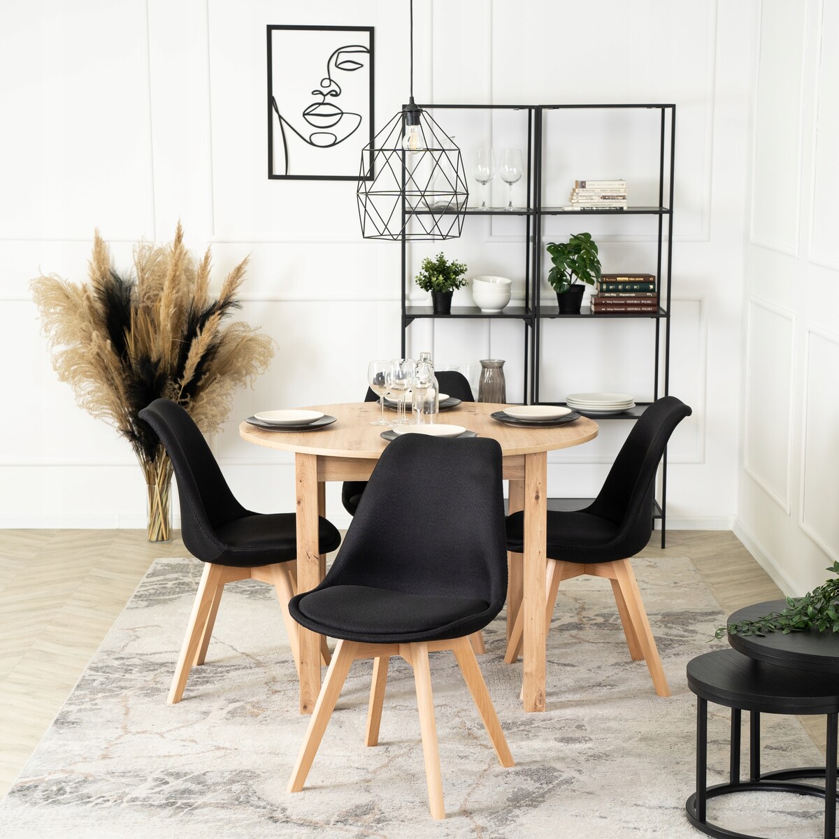 Krzesło Tapicerowane Do Kuchni Czarne Dąb Nogi NEVEL