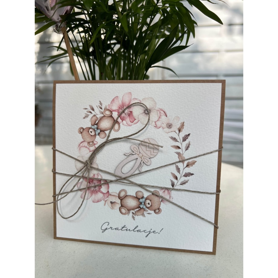 Ręcznie robiona kartka na narodziny dziecka - gratulacje z okazji narodzin dziecka