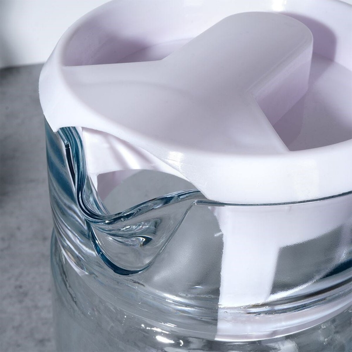 Dzbanek z pokrywką szklany 2 l do lemoniady soku wody na napoje szklany