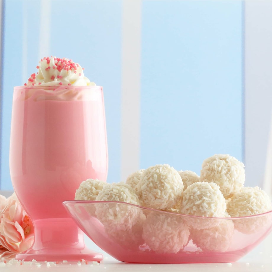 Szklanka na nóżce Riverside, 215ml, LAV