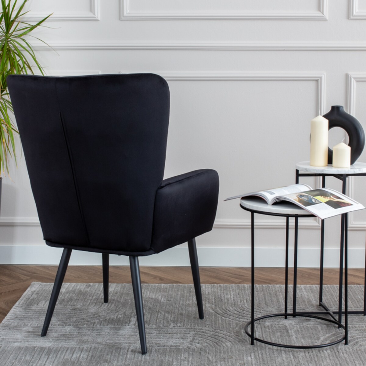 Fotel uszak do salonu wypoczynkowy welurowy tapicerowany czarny