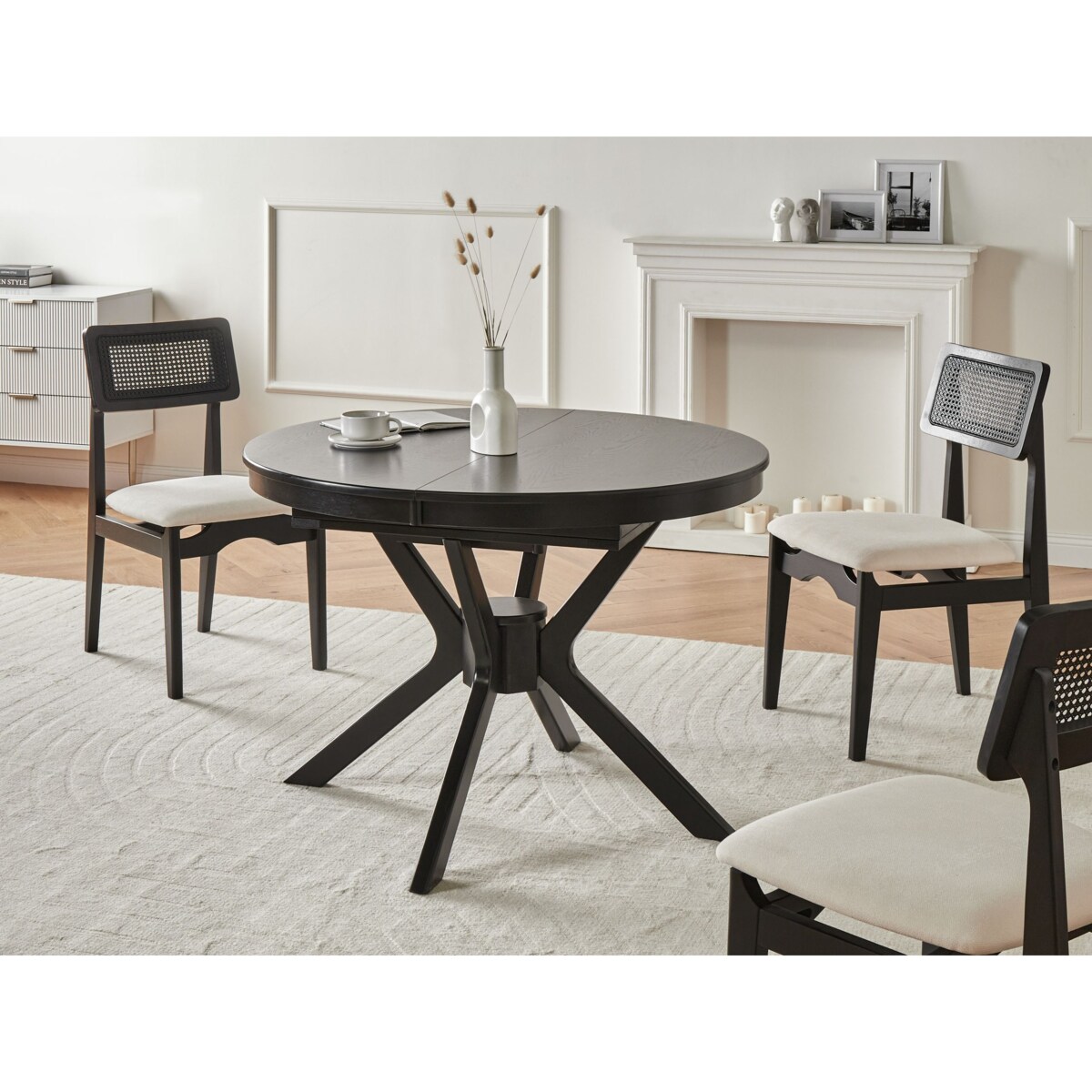 Stół do jadalni rozkładany TYMIS Dąb czarny 107/137 cm 107 cm