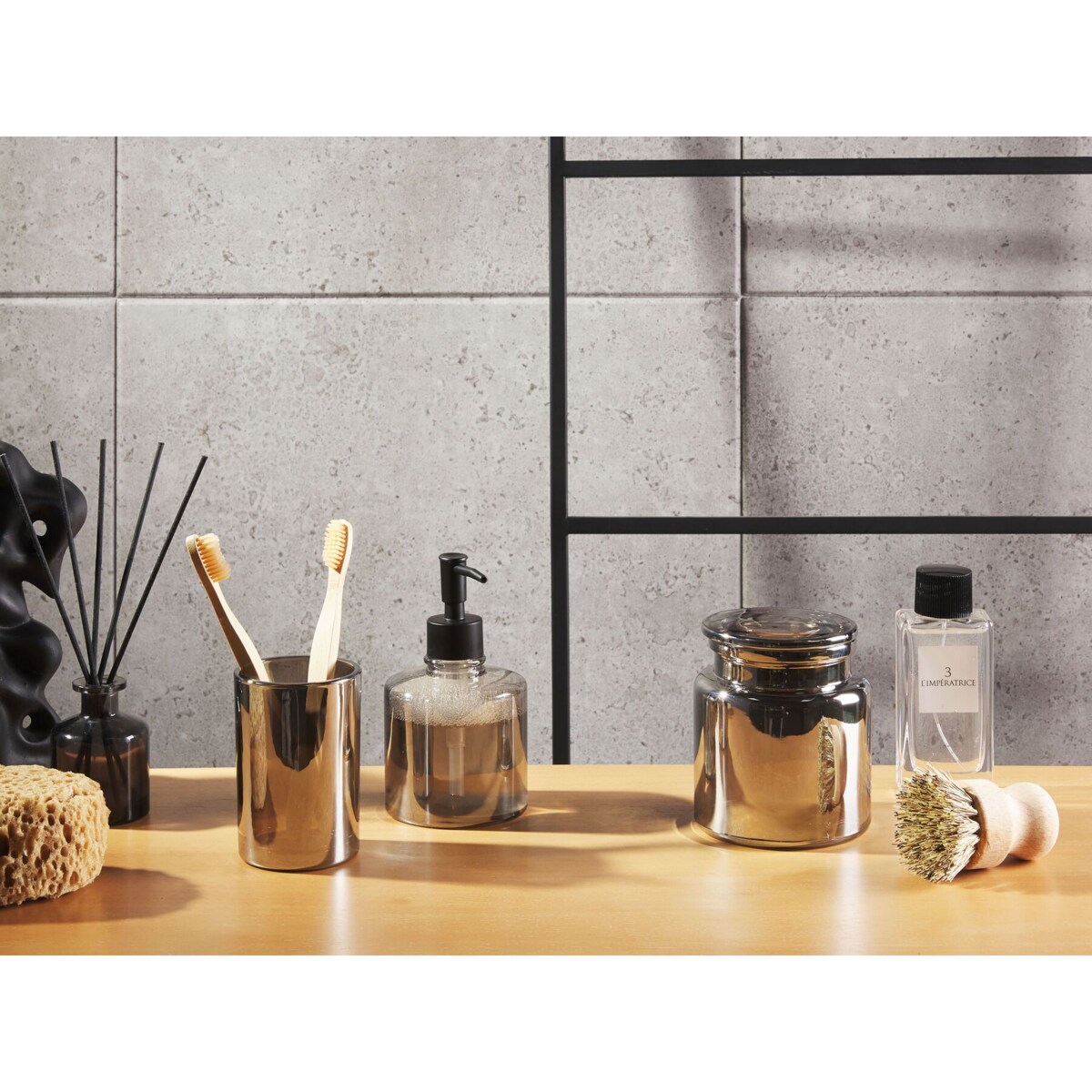 3-częściowy zestaw akcesoriów łazienkowych szary MANAGUA