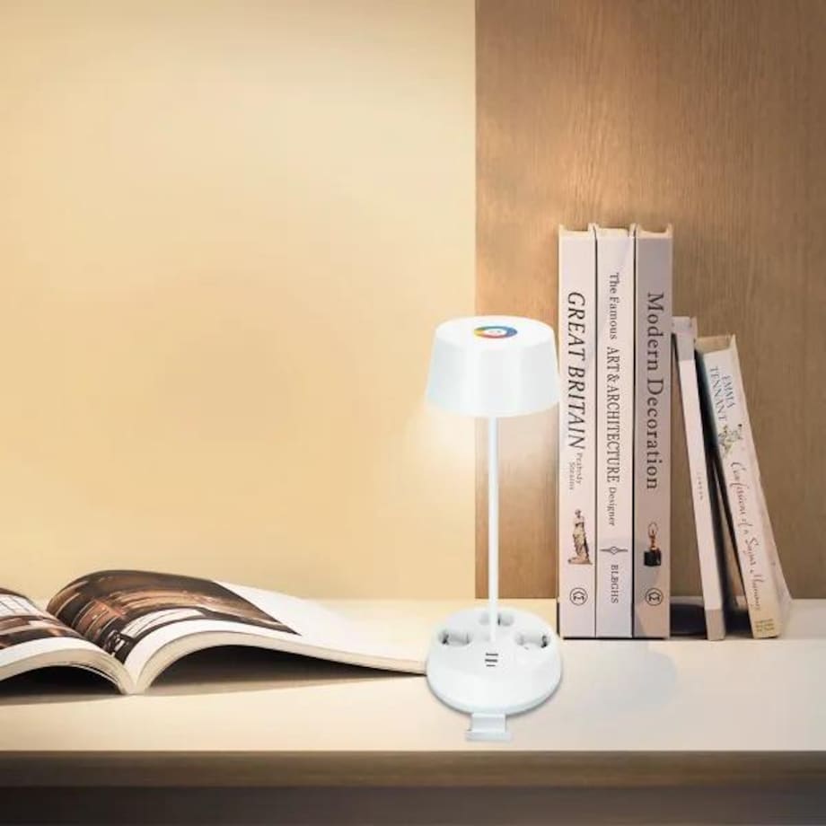 lampa stołowa z listwą zasilajacą led-4.6w 3000k/4000k/6500k-450lm