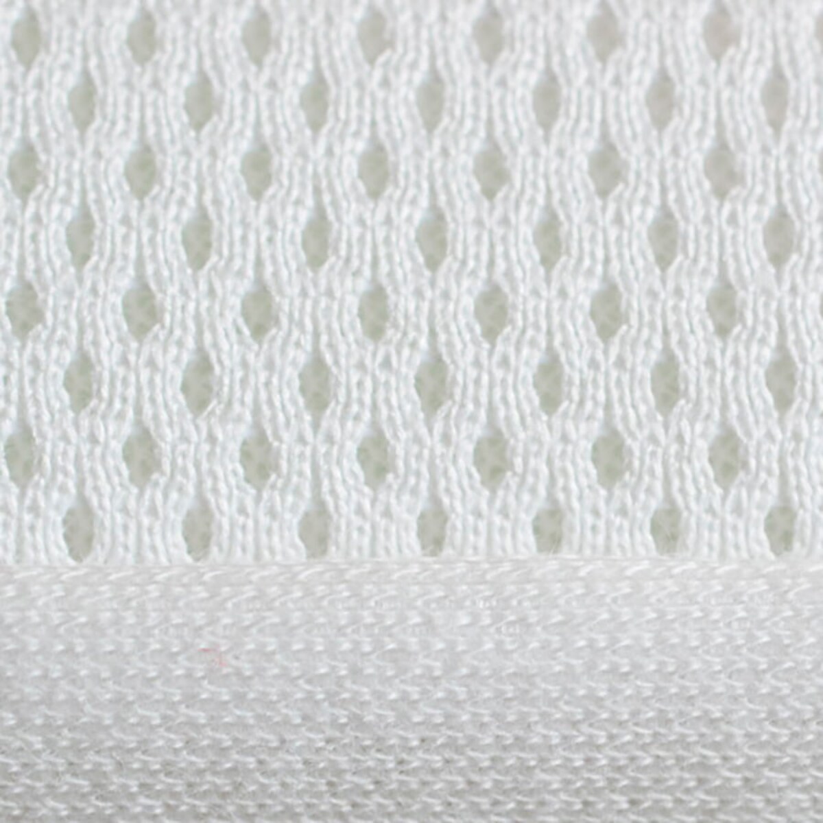 Prześcieradło nieprzemakalne z gumką dziecięce AIRFLOW 70x140 cm