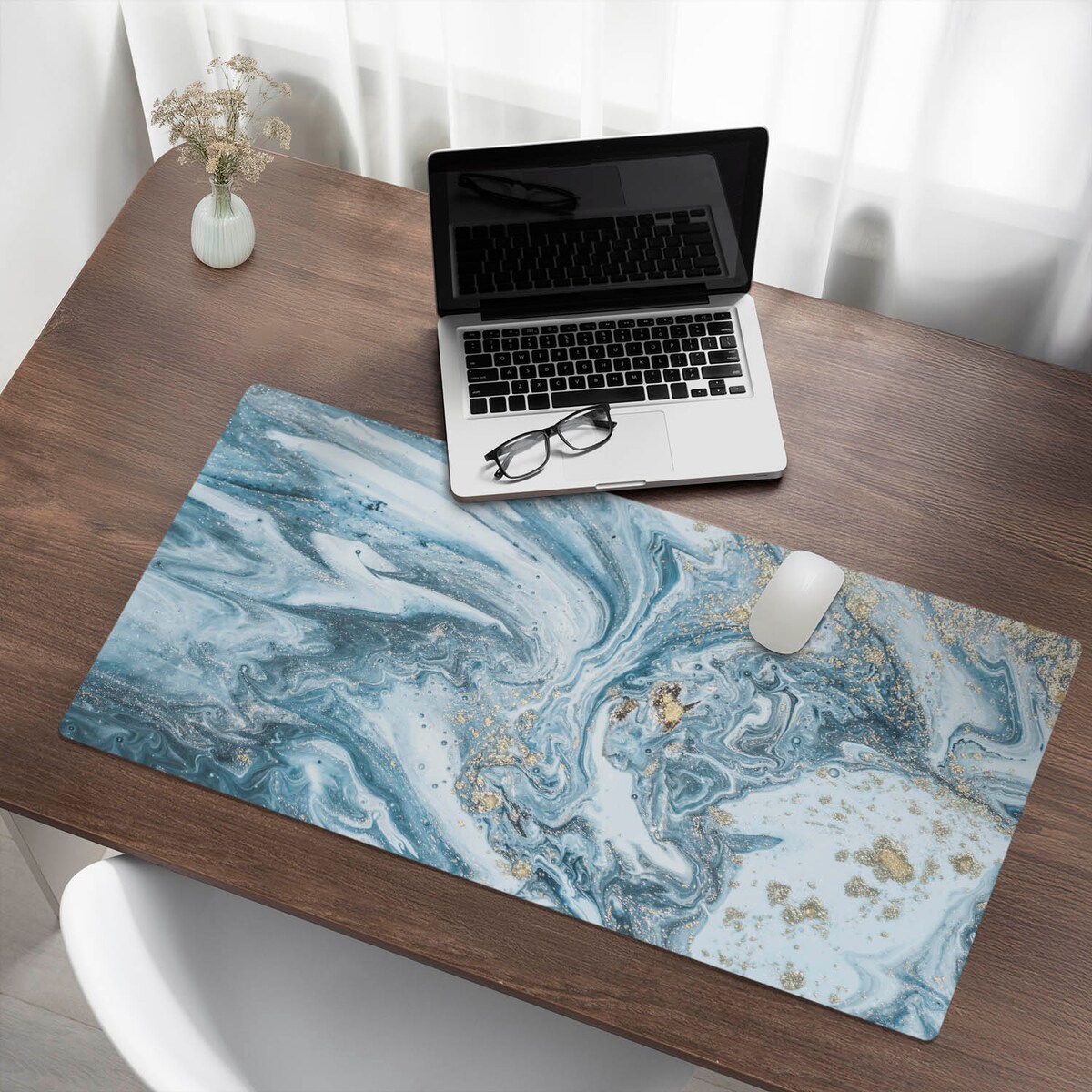 Niebieska mata na biurko Marmurowe fale, 100x50 cm