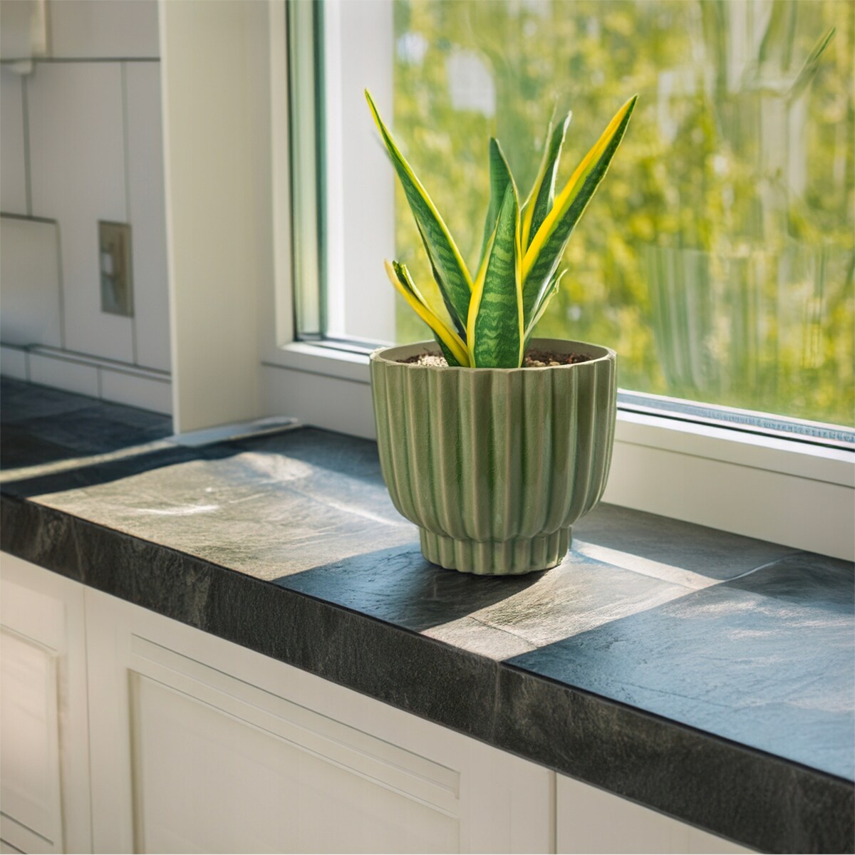 DONICZKA ZIELONA 18CM połysk okrągła osłonka donica do salonu taras balkon