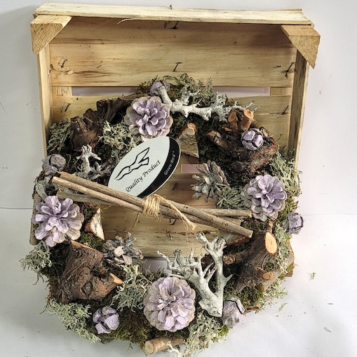 Wianek ozdobny de Luxe w skrzynce – biały | Średnica 30 cm