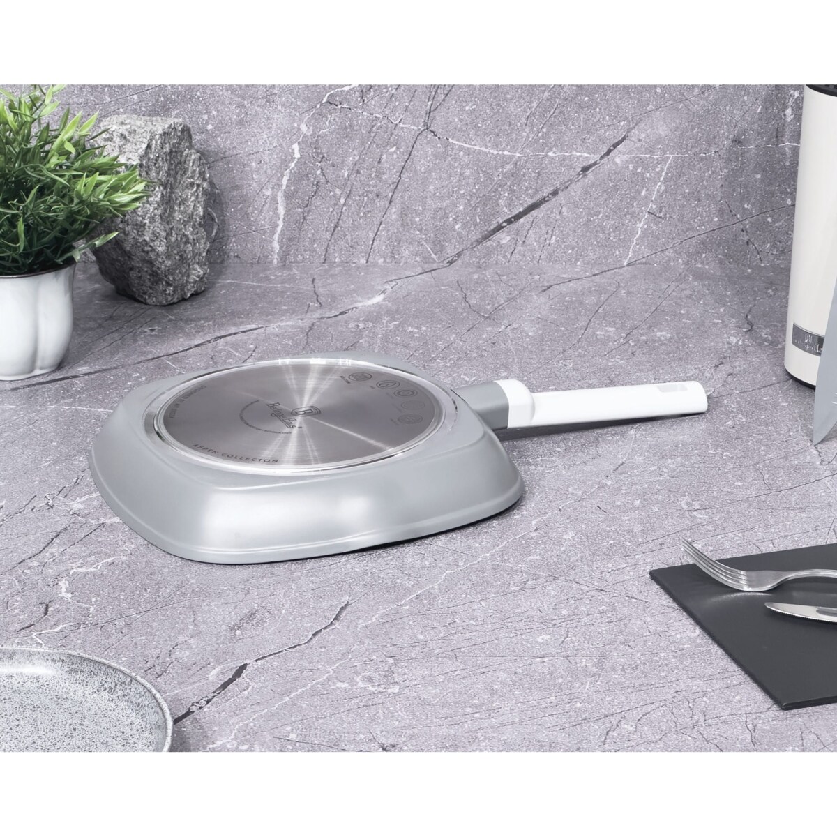 Patelnia grillowa z pokrywką z powłoką tytanową kwadratowa 28x28cm BERLINGER HAUS Aspen