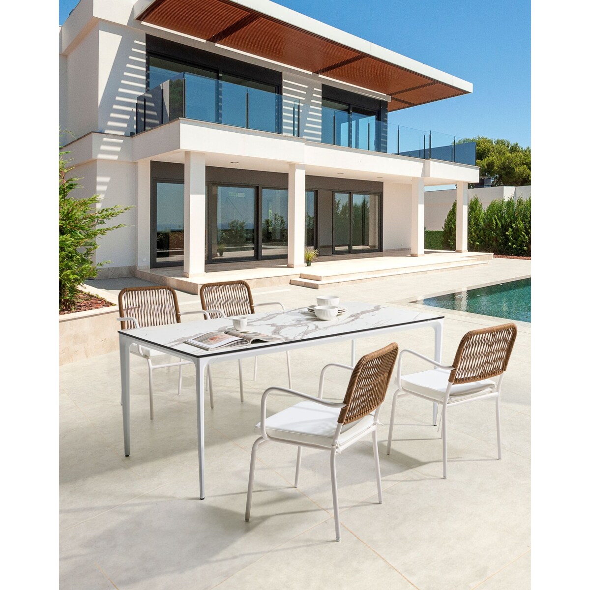 Zestaw 4 krzeseł ogrodowych z poduszkami TACENO Metal Biały