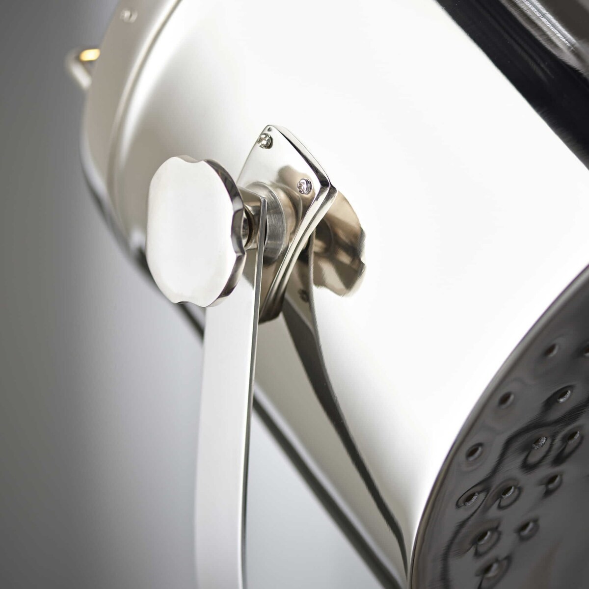 Industrialna lampa podłogowa Nautical EH-NAUTICAL-FL Endon statyw nikiel czarny