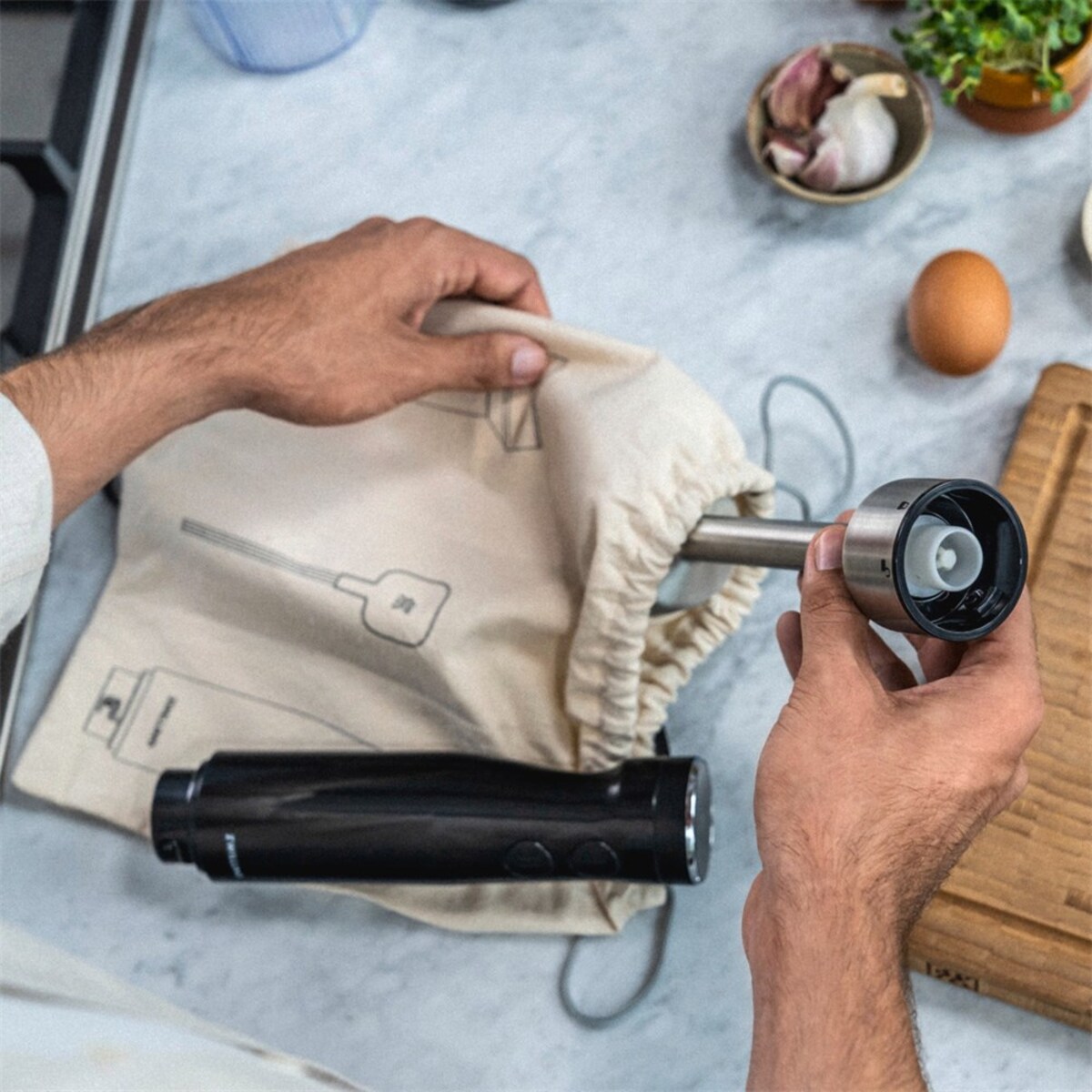 Blender ręczny Zwilling Enfinigy - Czarny