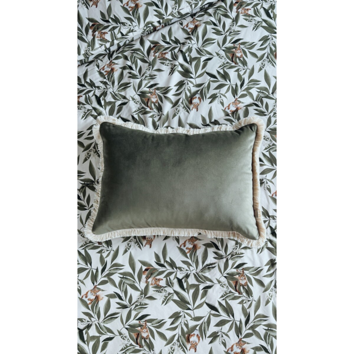 Poduszka delux woodland forest green