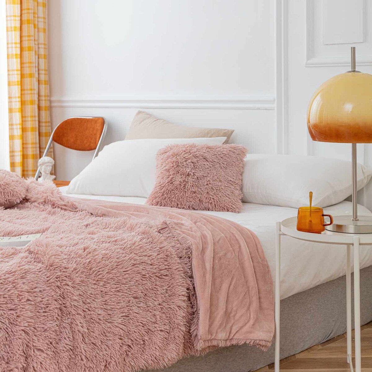 Futrzany Koc na Fotel Łóżko Włochaty Futrzak Pled na Kanapę Sofę Ciepły