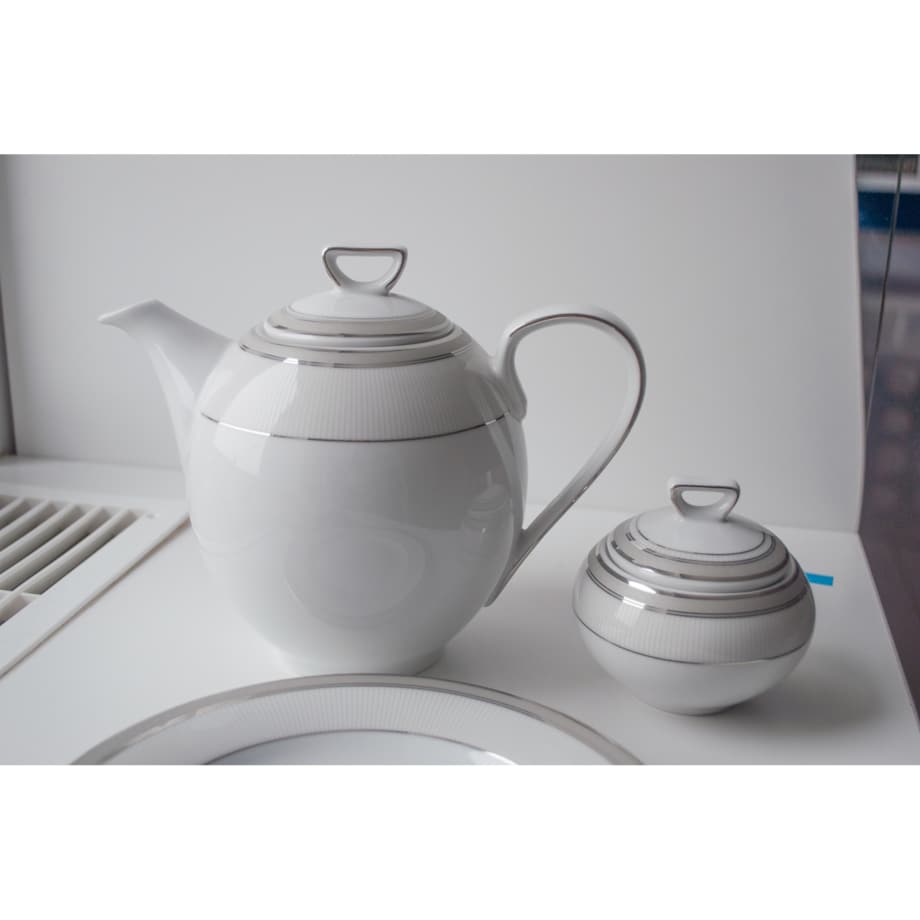 Garnitur do kawy dla 12 osób 40 el. Yvonne Julia E685