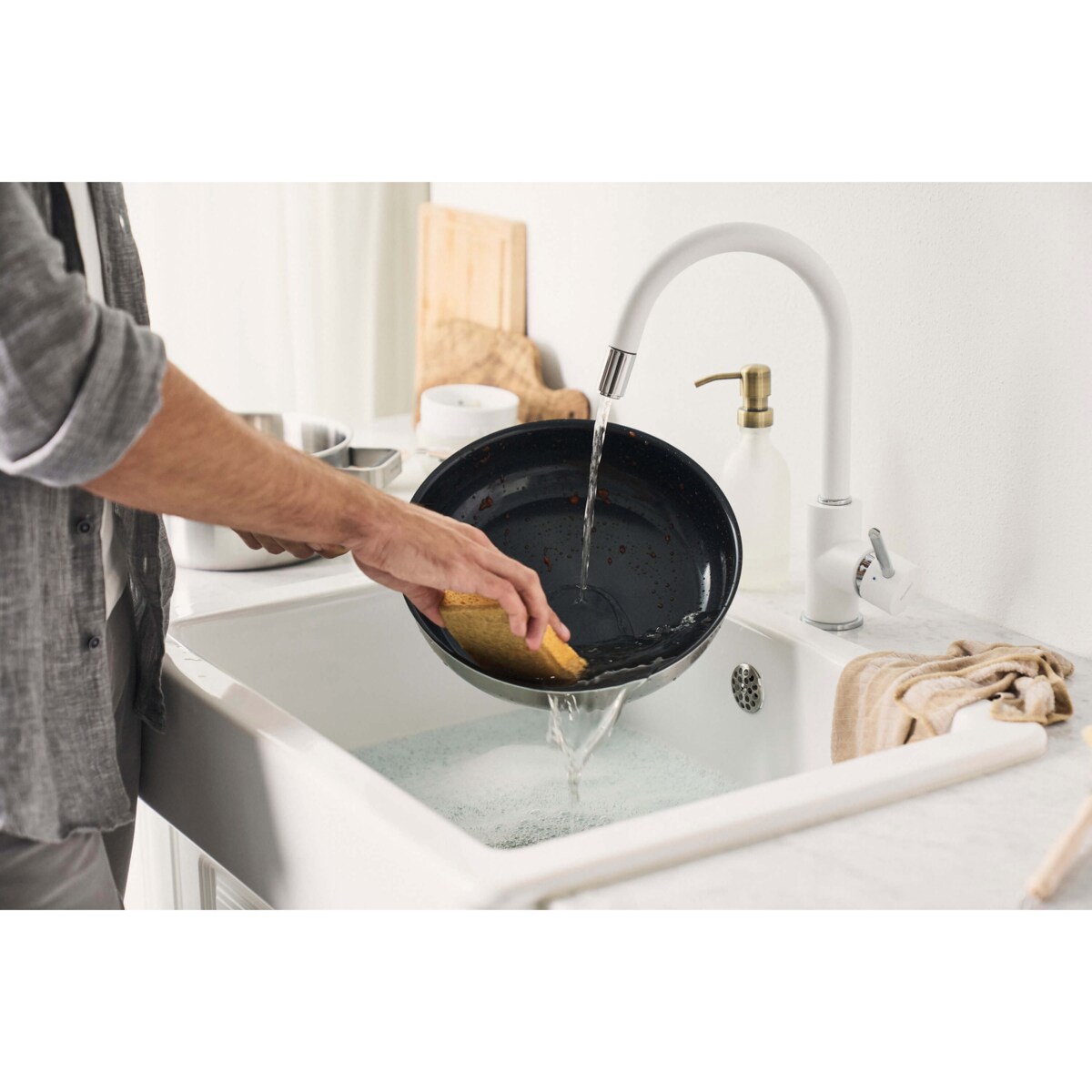 ZWILLING PURE Patelnia płytka 28 cm